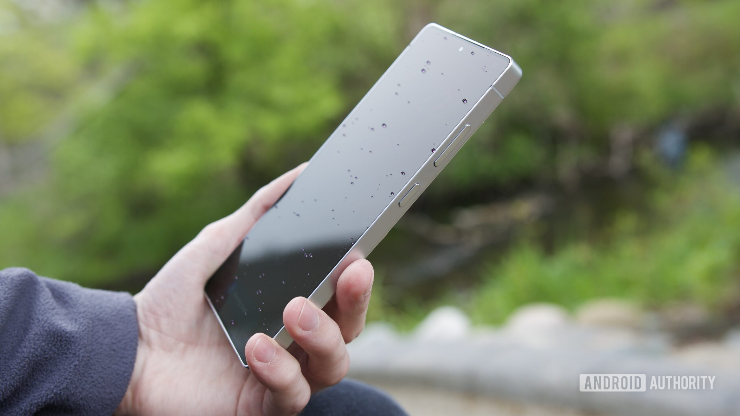 Das neueste Leck zeigt, wie das automatische Datenschutzdisplay des Galaxy S26 Uitra funktionieren würde